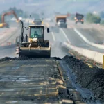 5. Peran Besi Beton dalam Infrastruktur Jalan Raya dan Trotoar