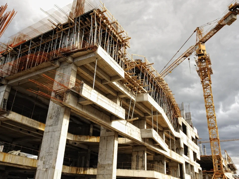 9. Cara Memilih Besi Beton yang Tepat untuk Proyek Konstruksi Anda